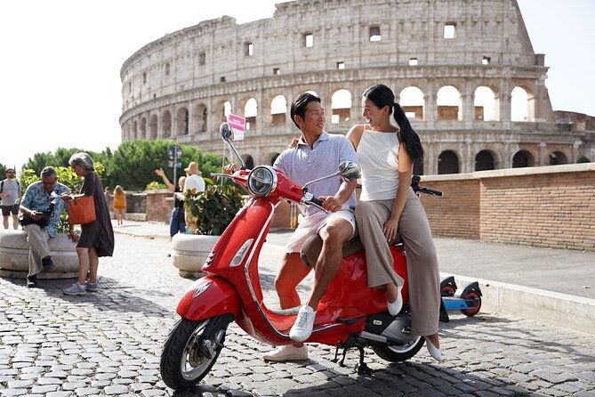 vespa-scooter-tour-with-professional-photography-2