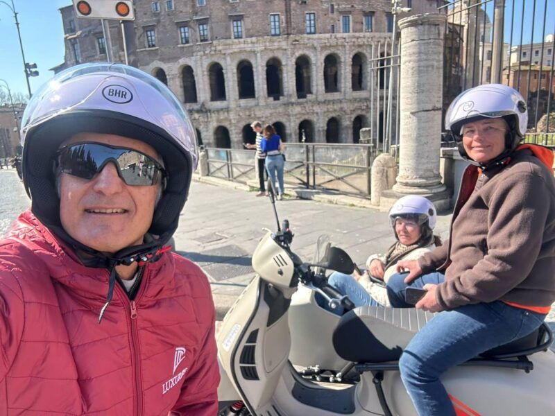 vespa-sidecar-tour-highlights-of-rome