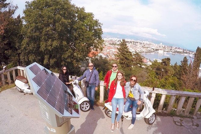 vespa-sightseeing-tour-rental-meet-split-on-two-wheels