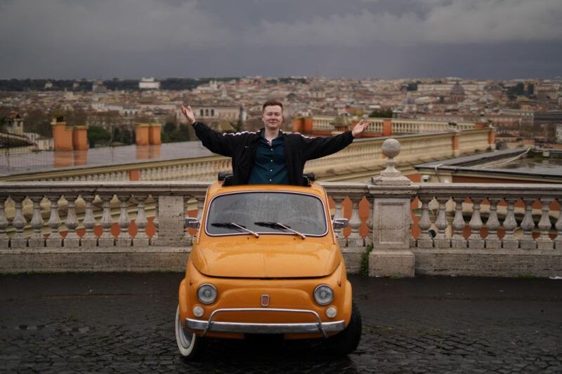 vespa-tiramisu-tour-in-rome-with-proffesional-photographer