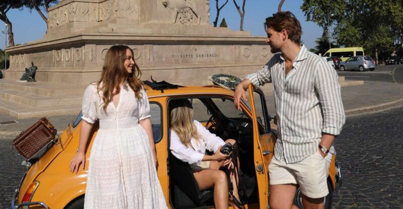 vespa-tiramisu-tour-in-rome-with-proffesional-photographer