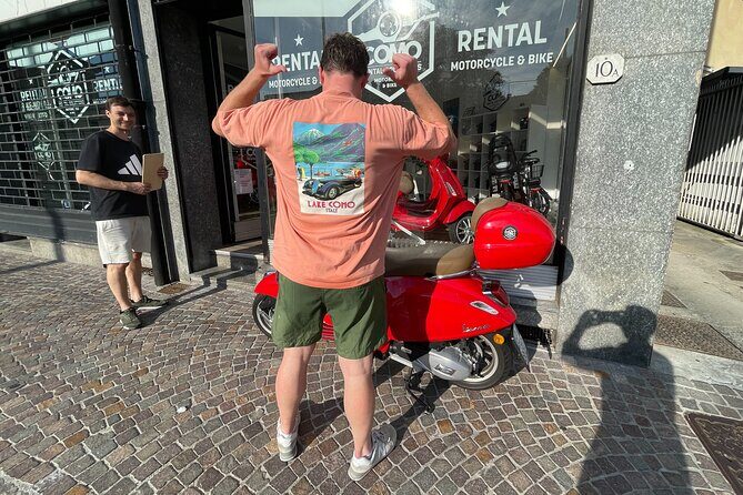 Vespa tour adventure on the lake - An In-Depth Look at the Vespa Lake Como Adventure