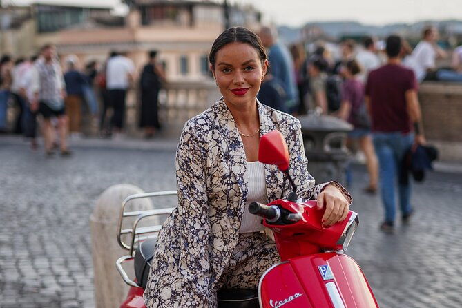 vespa-tour-guided-by-local-in-rome