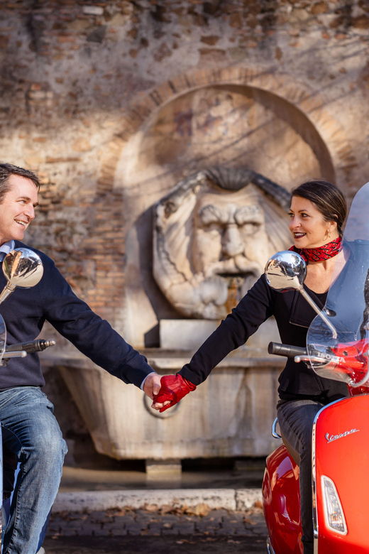 vespa-tour-in-rome-with-pick-up-and-drop-off-city-center