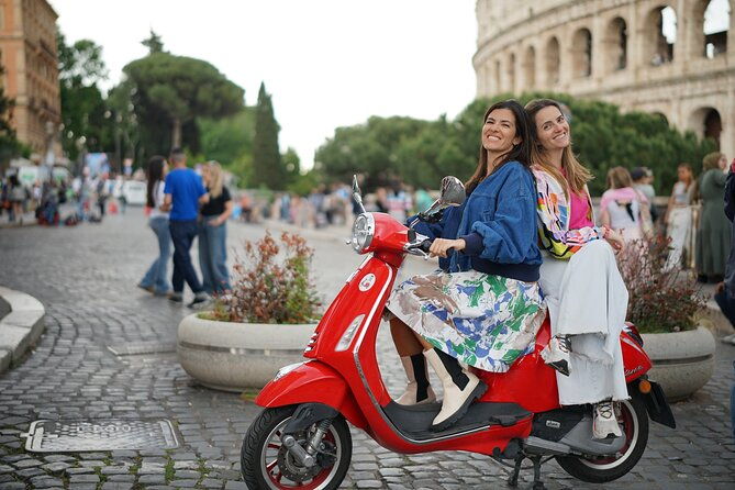 vespa-tour-in-rome-with-pick-up-and-drop-off