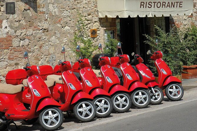 vespa-tour-with-lunchchianti-winery-from-siena