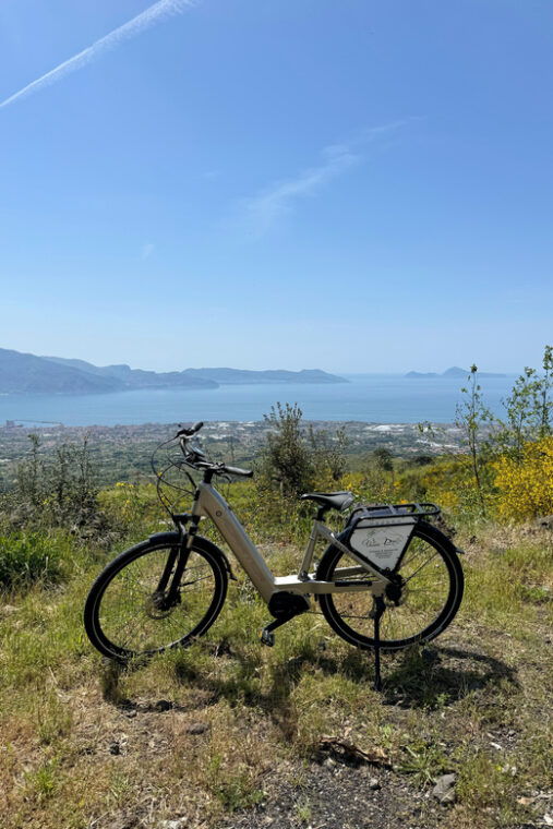 vesuvio-bike-tour-summit-ride-and-entrance-ticket