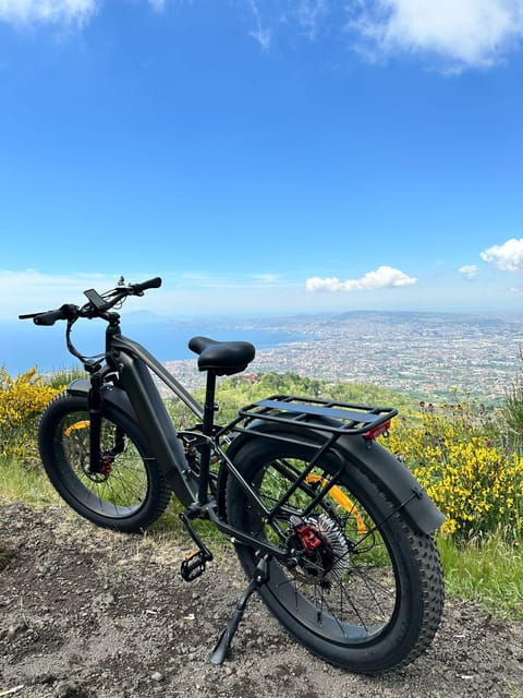 vesuvio-national-park-discover-the-volcano-on-an-e-bike