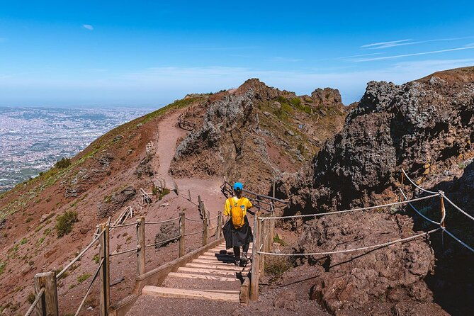 vesuvius-and-pompeii-from-naples-or-sorrento