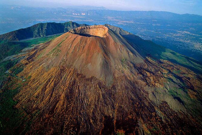 vesuvius-v-i-p-the-only-tour-with-volcanological-guide