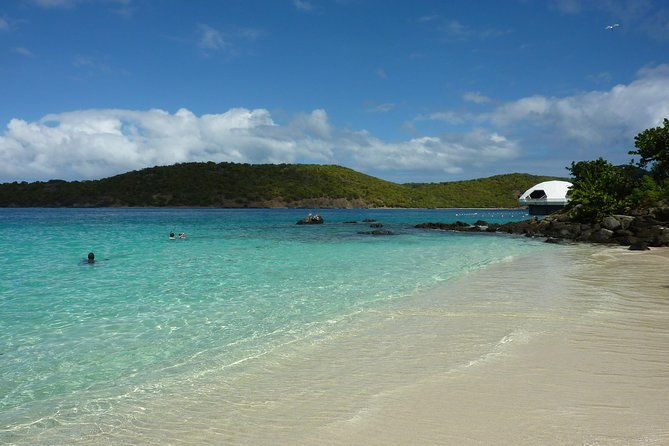vi-top-taxi-tours-airport-transfer-to-bolongo-bay-limetree