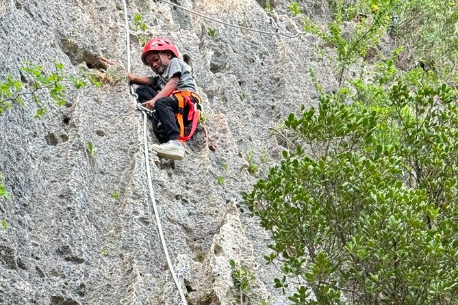 via-ferrata-and-tafelberg-rock-climbing