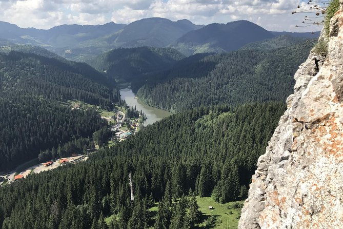 via-ferrata-tour-near-red-lake-lacu-rosu