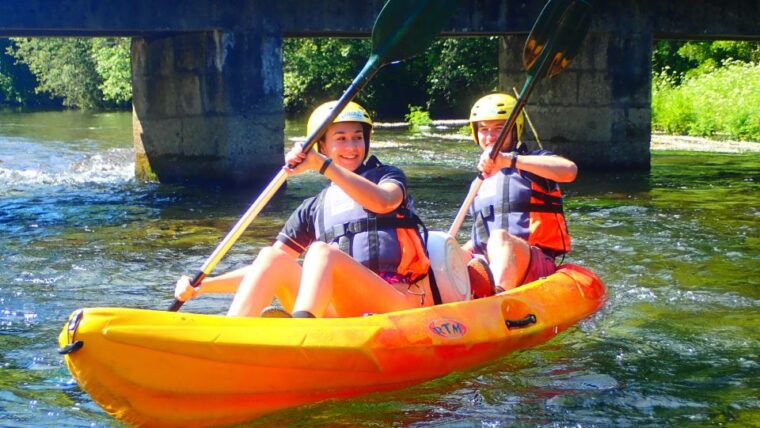 viana-do-castelo-kayak-tour-at-lima-river