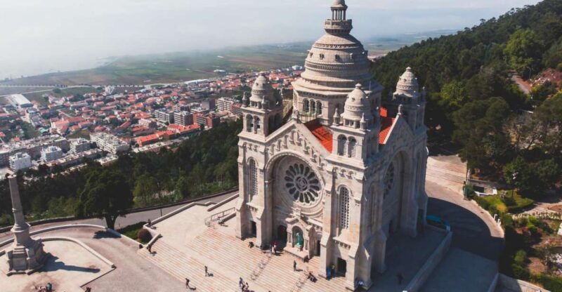 viana-do-castelo-ponte-de-lima-and-valenca-private-tour