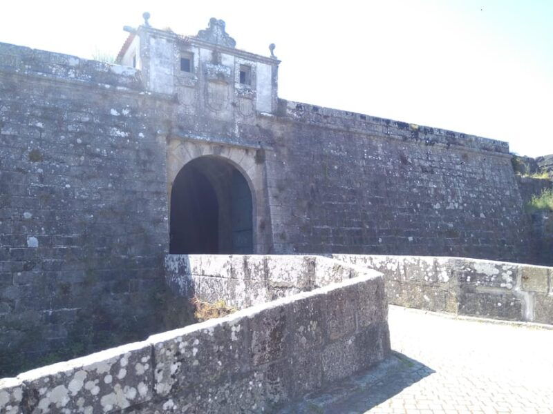 viana-do-castelo-ponte-de-lima-barcelos-full-day-from-porto