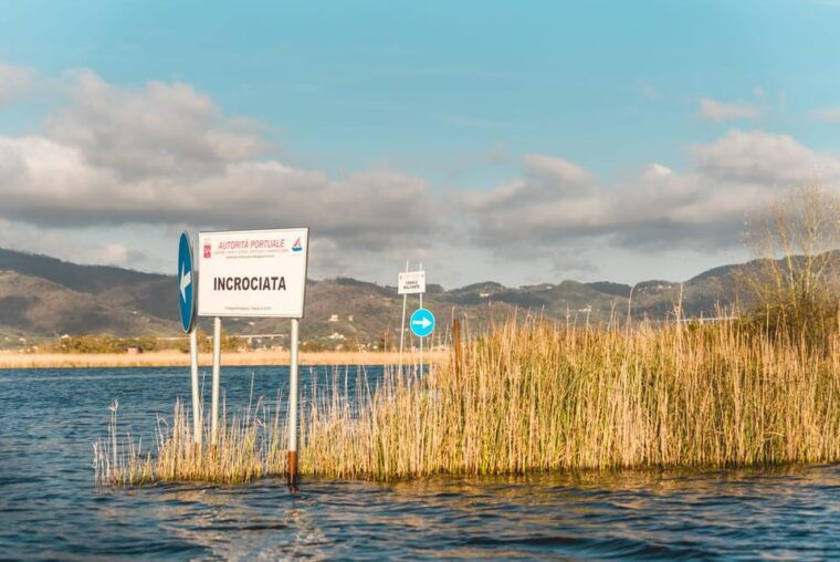 viareggio-natural-reserve-sunset-canoe-tour-with-aperitif