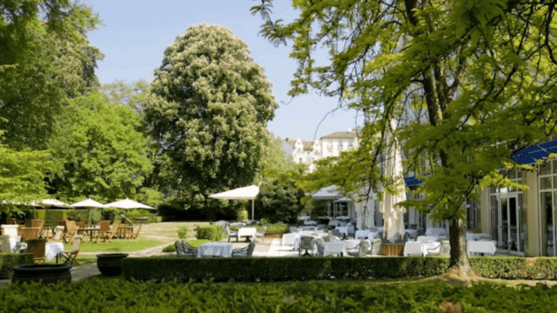 vichy-gourmet-food-walking-tour-taste-bourbonnais-flavors
