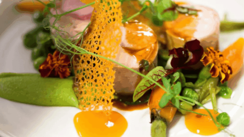 vichy-gourmet-food-walking-tour-taste-bourbonnais-flavors