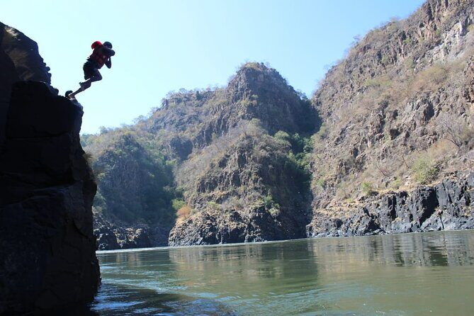 Victoria Falls Family Friendly Rafting on the Zambezi River - Transportation, Timing, and Group Size