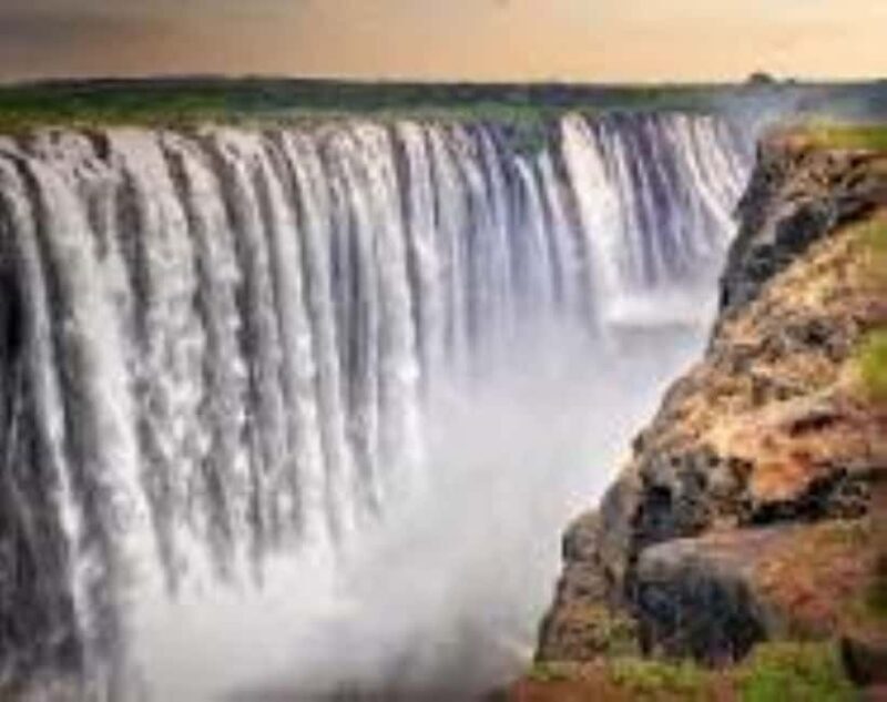 Victoria Falls Guided Tour - Key Points