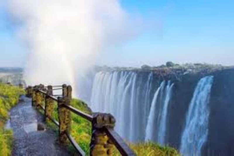 Victoria Falls Guided Tour - Discovering Victoria Falls: What to Expect from the Tour