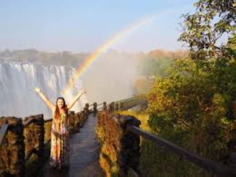 Victoria Falls Guided Tour - A Well-Rounded Experience for Most Travelers