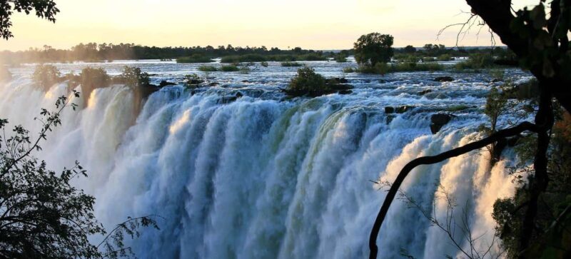 Victoria Falls Guided Tour Plus Lunch & Transport - An In-Depth Look at the Victoria Falls Guided Tour