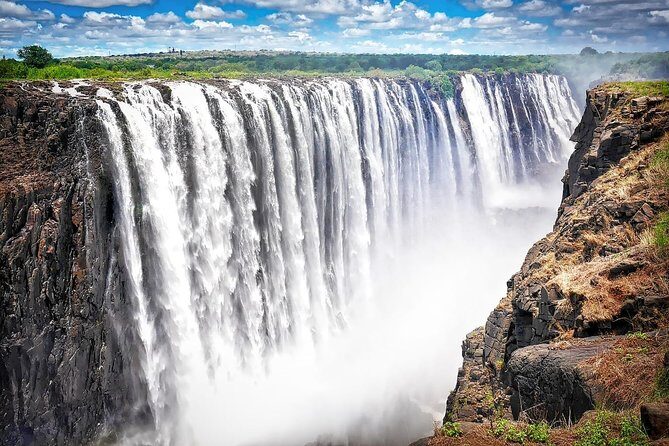 Victoria Falls Guided Tour with Hotel Pickup - Why Choose the Victoria Falls Guided Tour?