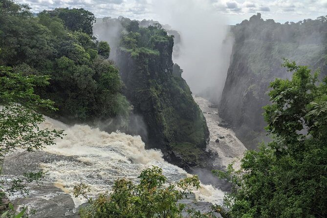 Victoria Falls: Private Guided Tour of the Falls - In-Depth Breakdown of the Tour
