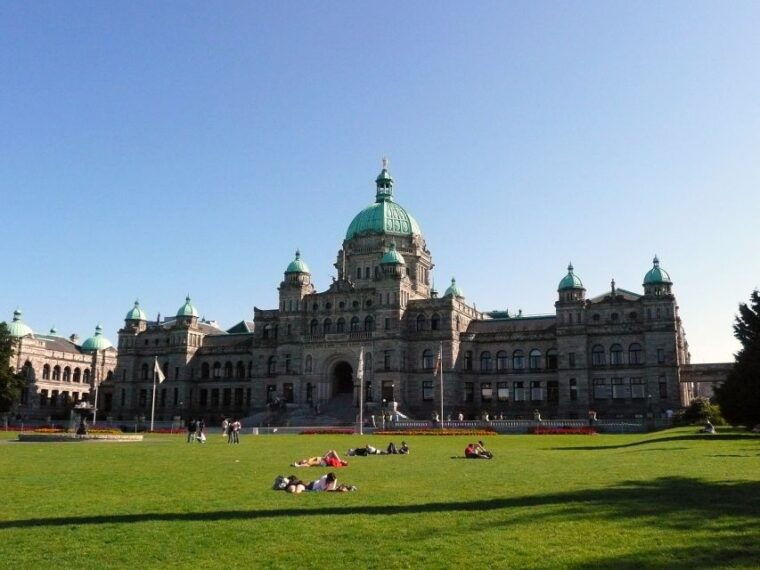 victoria-harbor-smartphone-audio-walking-tour