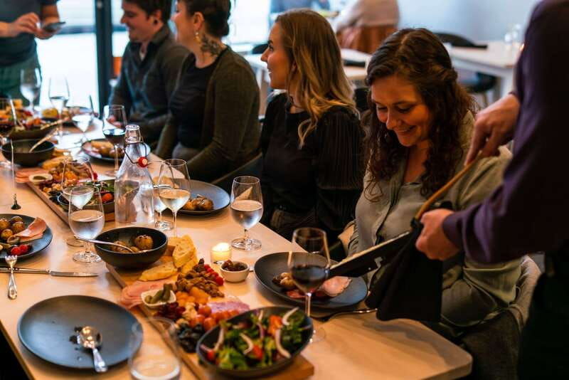 victoria-sip-savor-stroll-evening-food-tour