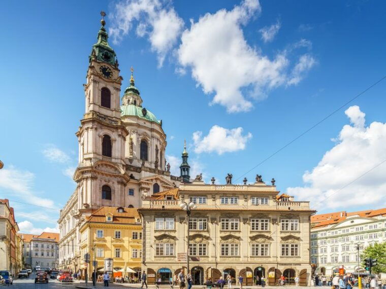 vienna-1-day-trip-to-prague-private-guided-tour
