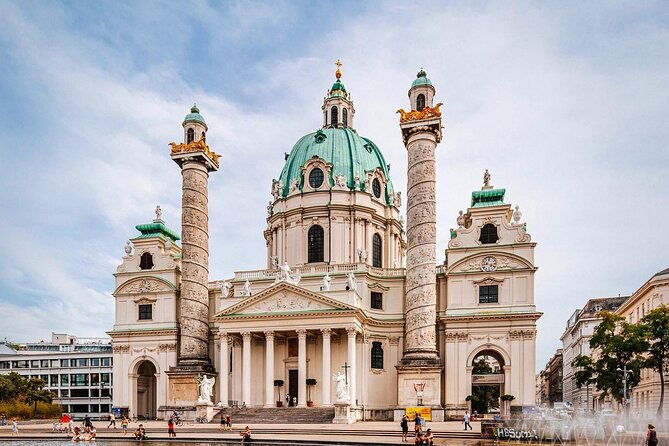 vienna-airport-to-vienna-city-private-airport-transfer-austria