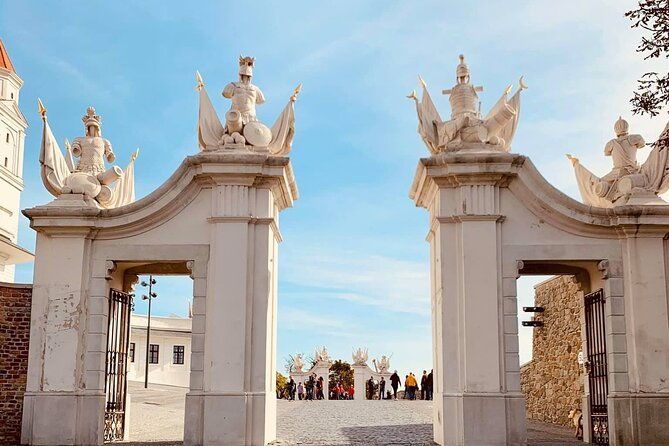 vienna-and-bratislava-private-full-day-tour-from-prague