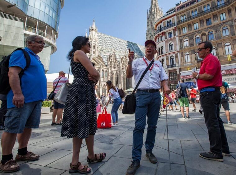 vienna-big-bus-guided-inner-city-walking-tour