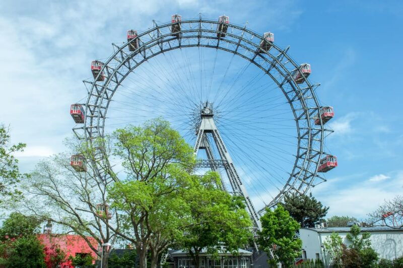 vienna-big-bus-hop-on-hop-off-ferris-wheel-river-cruise