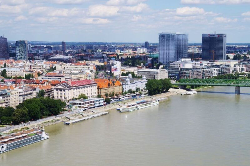 vienna-bratislava-half-day-private-tour