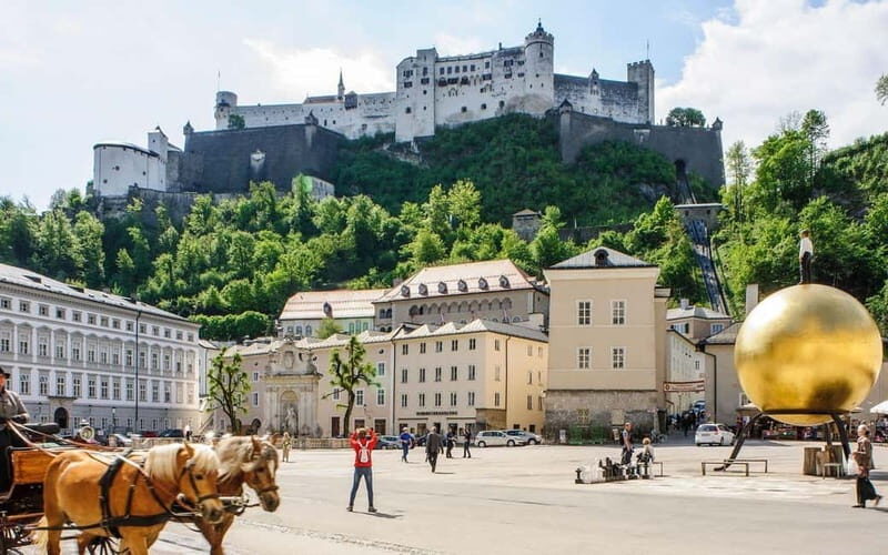Vienna/Bratislava: Hallstatt, Salzburg, Melk, Dürnstein Tour - Who Should Consider This Tour?