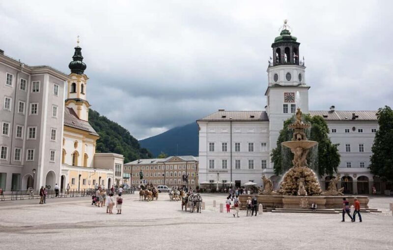 Vienna/Bratislava: Traunkirchen, Hallstatt & Salzburg Tour - Practical Tips for Making the Most of the Tour