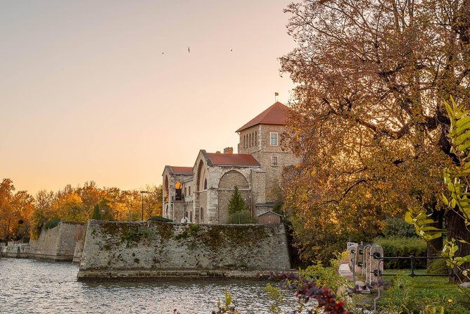 vienna-budapest-one-way-sightseeing-transfer-2