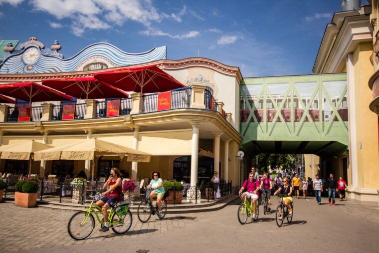 vienna-by-bike-3-hour-all-in-one-city-bike-tour-in-english