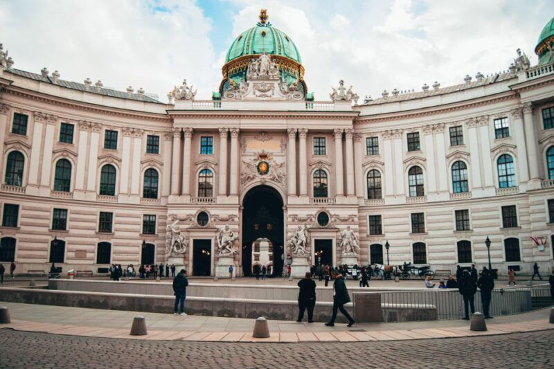 vienna-city-highlights-private-walking-tour