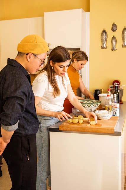 vienna-cooking-class-make-schnitzel-apple-strudel