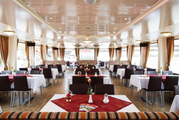 vienna-cruise-and-schnitzel-tour