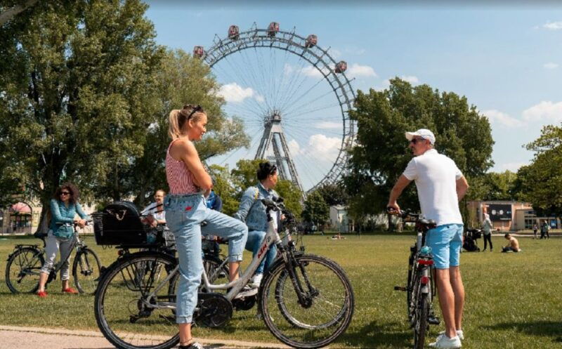 vienna-customizable-private-bike-tour
