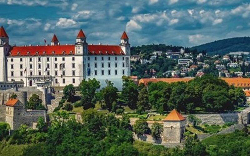 vienna-day-trip-to-bratislava-with-a-local