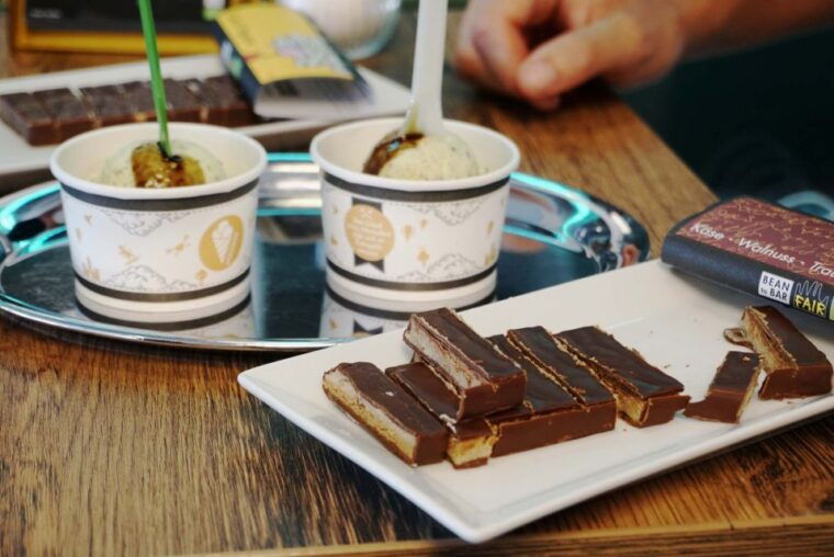 vienna-dessert-tour-with-pastries-cakes-hidden-cafes