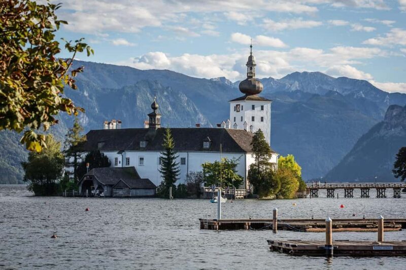 Vienna: Gmunden, Ischl, Traunkirchen, Hallstatt Private Tour - The Elegance of Bad Ischl: From Royal Retreat to Cozy Town