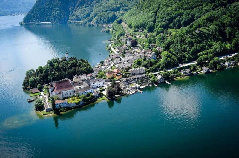 Vienna: Gmunden, Ischl, Traunkirchen, Hallstatt Private Tour - Who Should Consider This Tour?